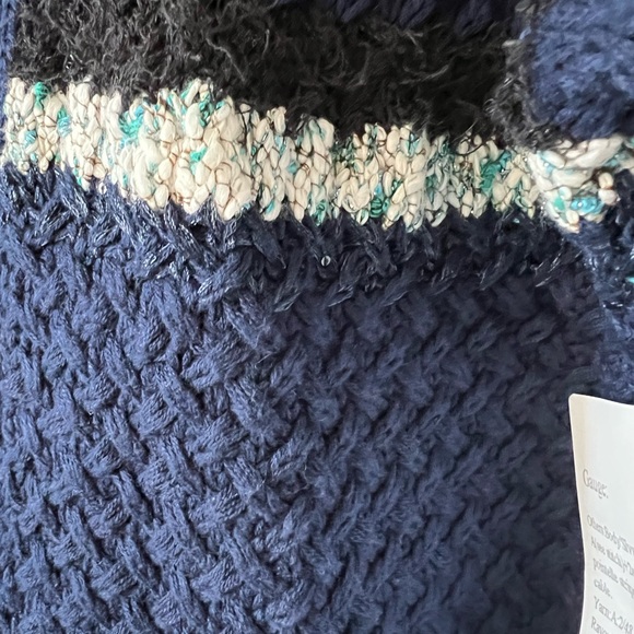 030 Banana Republic NWT One-of -a-kind Sample Sweater - Picture 4 of 6